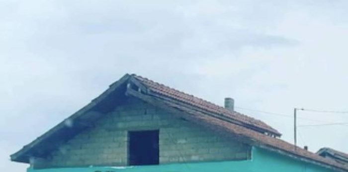 Netko je u jednom srpskom selu snimio kuću s baš bizarnim detaljima, fotka je odmah postala hit