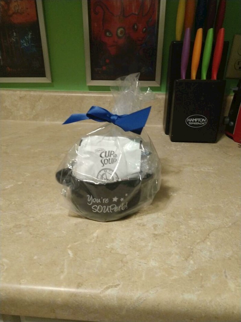 8. Barem su ga zapakirali🤣