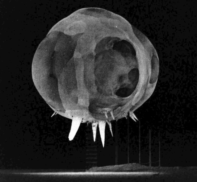 7. Nuklearna eksplozija snimljena jednu milisekundu nakon detonacije
