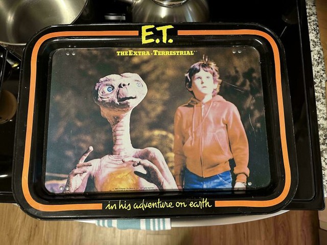 21. E.T. pladanj za večeru