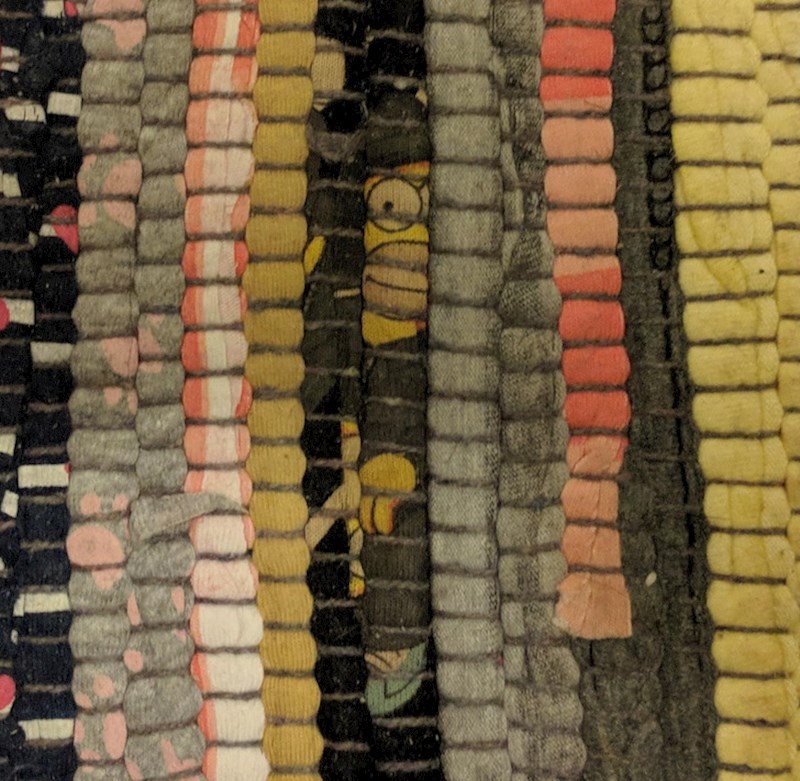 2. Na tepihu koji mi je izradila prijateljica skriva se Homer Simpson