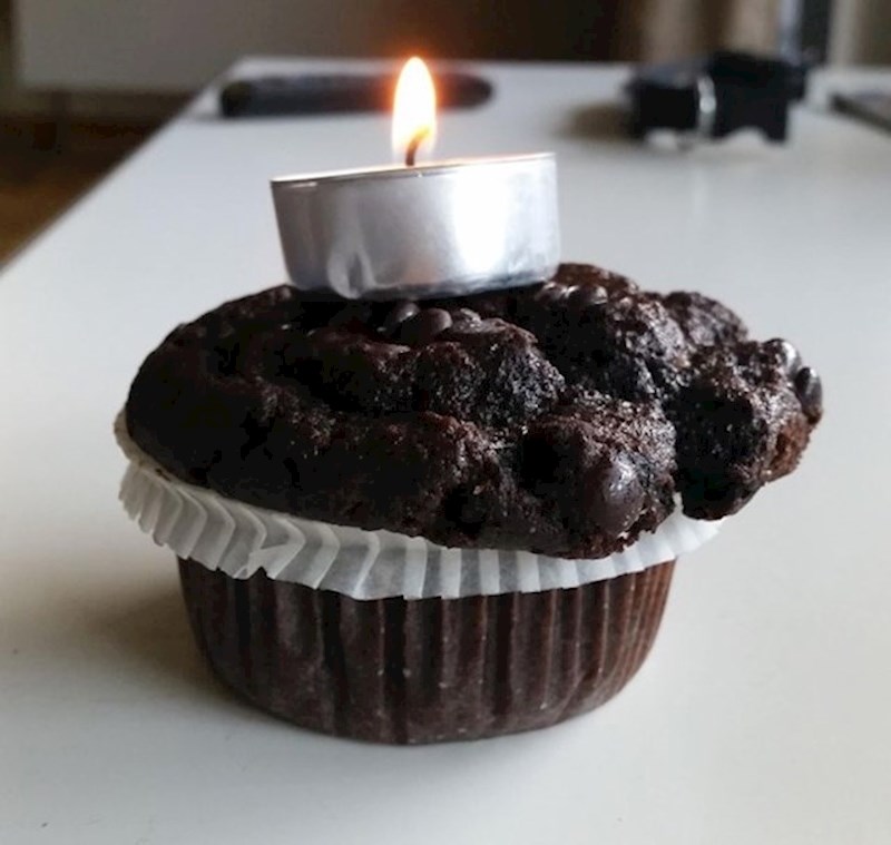 "Ovo je torta za moj rođendan..."