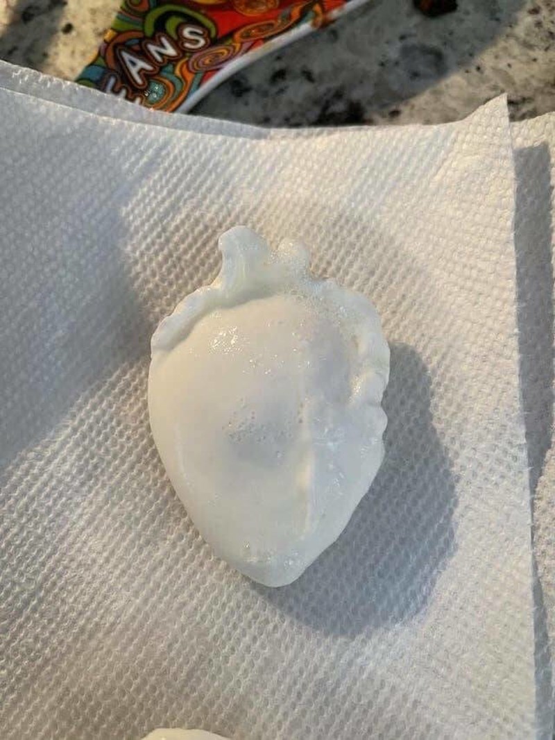 3. Poširano jaje u obliku ljudskog srca