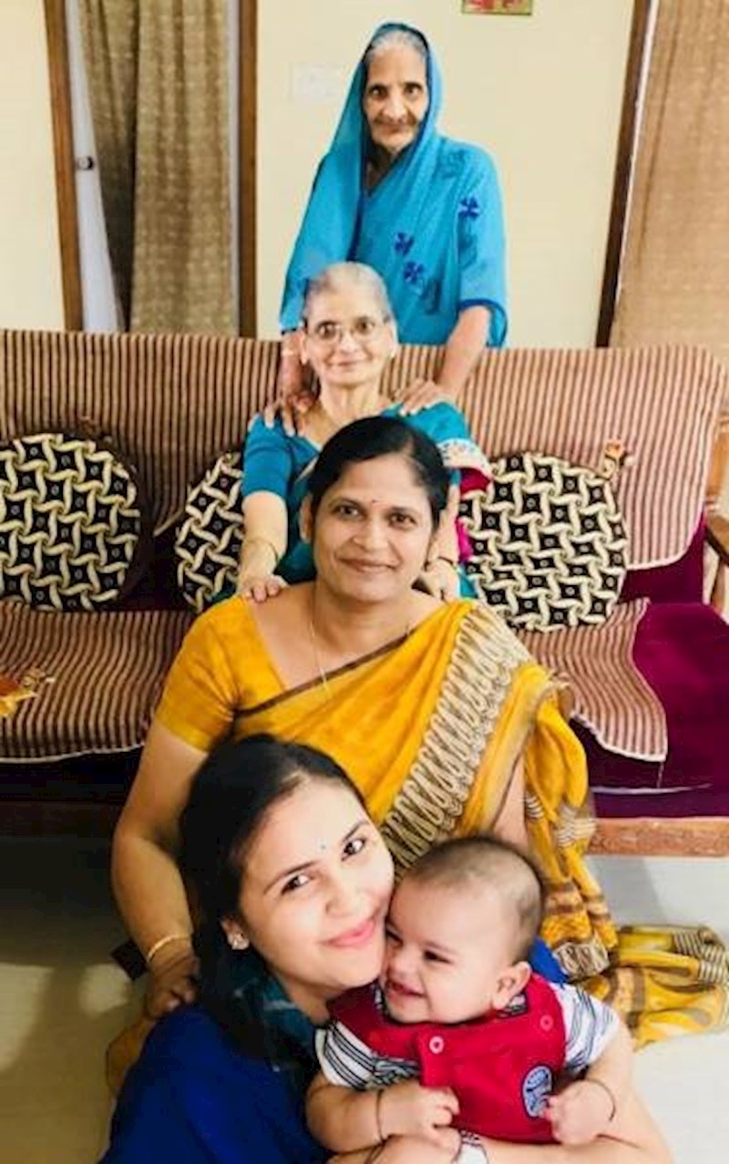 12. 5 generacija na okupu