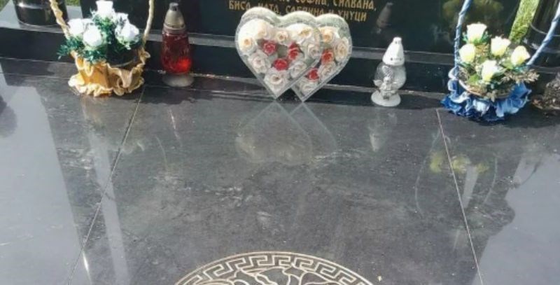 Bizaran detalj s nečijeg groba u Srbiji nasmijao je cijelu regiju, odmah ćete vidjeti zašto