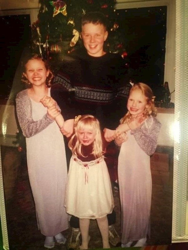 2. Pa ti reci da je lako biti najmlađa sestra