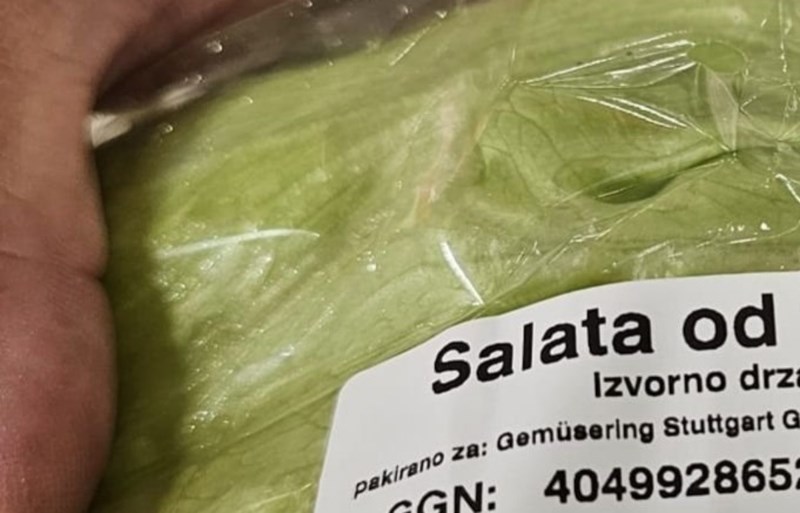 Kupac je na proizvodu iz dućana primijetio čudan prijevod, odmah ga je slikao i morao pokazati svima