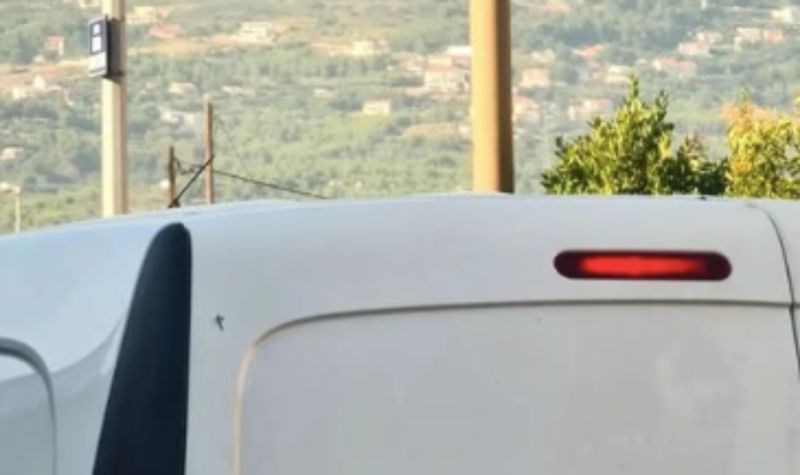 Natpis na vozilu tvrtke koja se bavi čišćenjem nasmijao je cijelu regiju, fotka je odmah postala hit