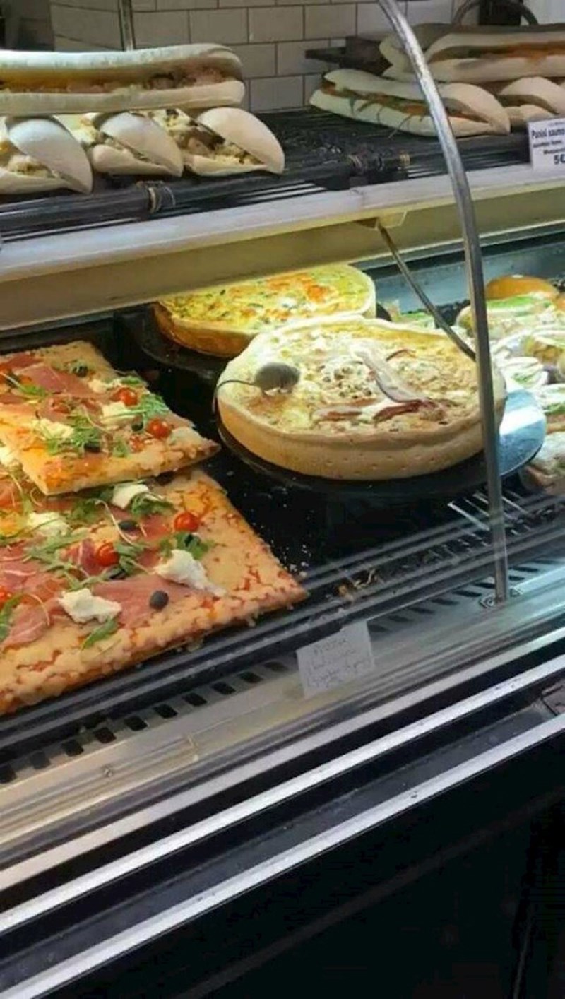 1. Miš u jednoj pekari usred Pariza