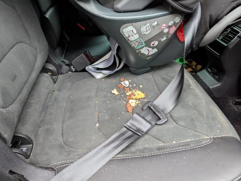 11. Klinci i urednost jednostavno ne idu u istu rečenicu