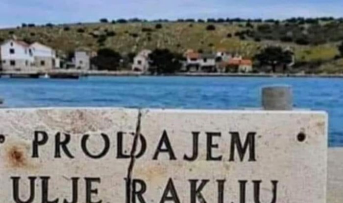 Natpis snimljen negdje u Dalmaciji postao je teški hit na Fejsu, morate vidjeti što tip sve prodaje
