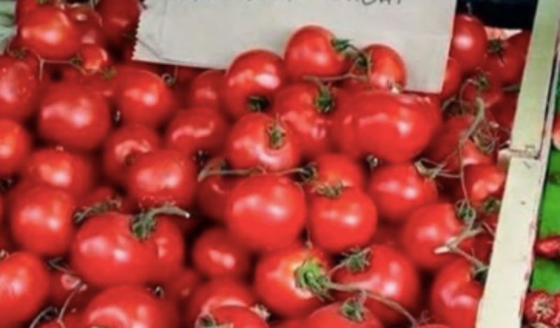 Kupac je ugledao simpatičan natpis na jednoj tržnici i morao ga odmah svima pokazati, hit je