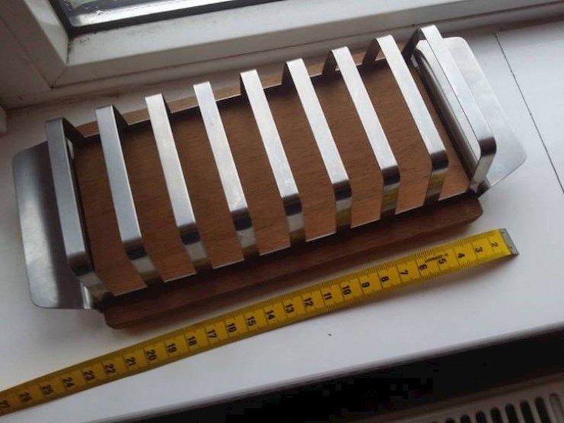 Poslužavnik za tost