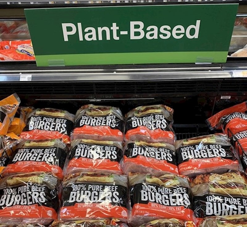 6. 100 posto goveđi burgeri na biljnoj bazi...nema baš smisla.🙄