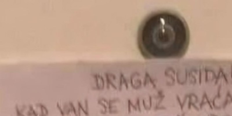 Stanari zgrade u Splitu ostavili su poruku za glasnu susjedu, ovo je kao iz meksičkih sapunica