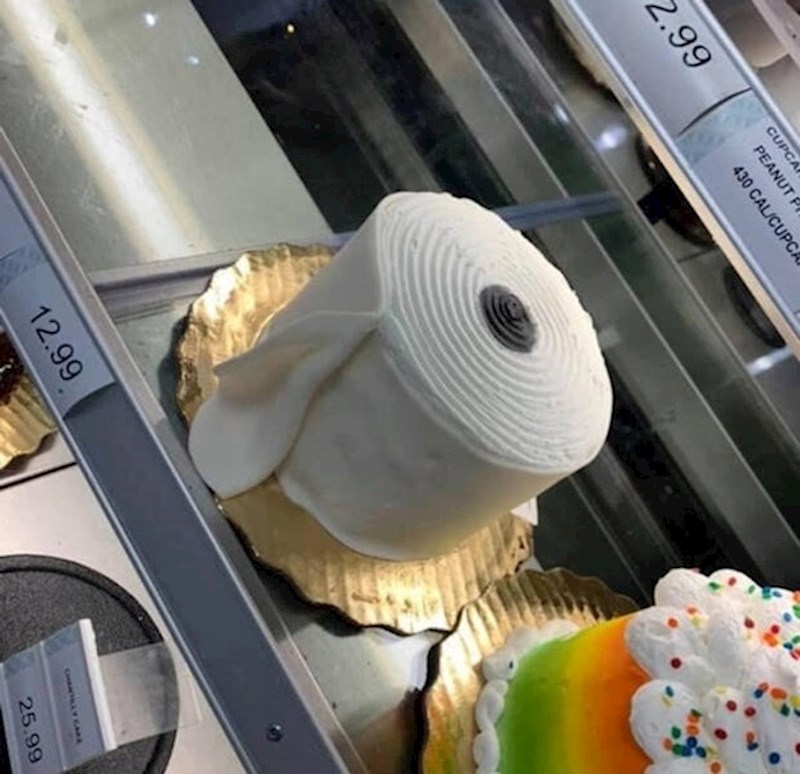 9. Slastica koja izgleda kao wc papir