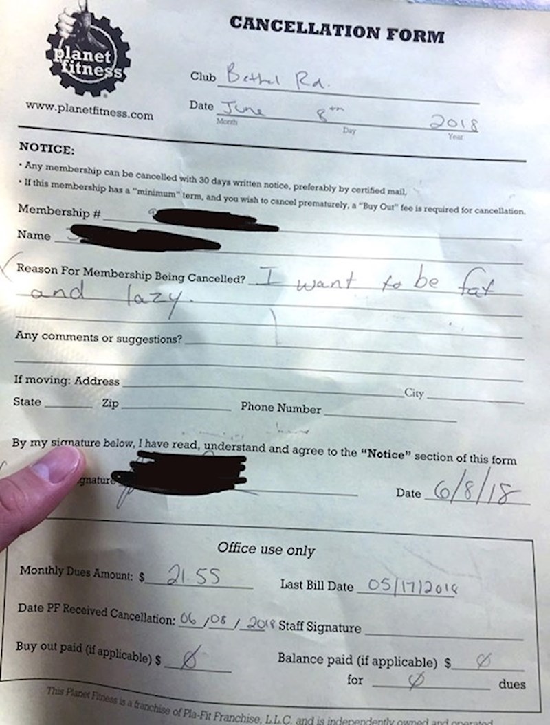 12. Tip je došao otkazati pretplatu za teretanu uz obrazloženje da želi biti debeo i lijen