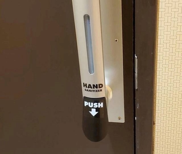 2. Kvaka koja vam istovremeno dezinficira ruke