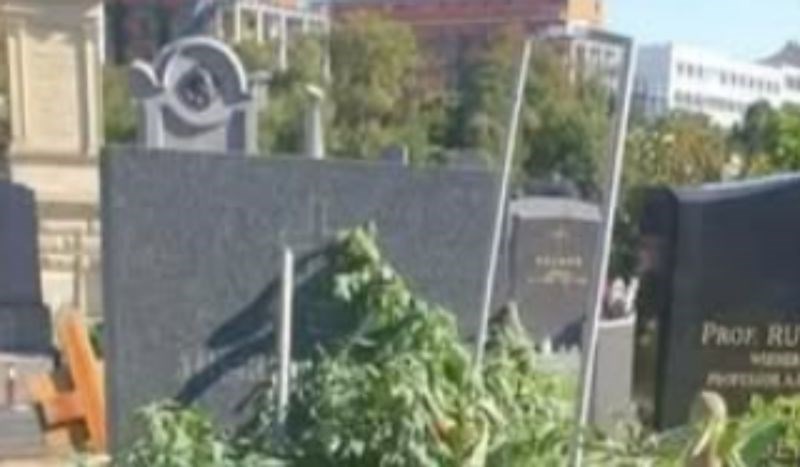 Fotka nečijeg groba izazvala je salve smijeha u cijeloj regiji, odmah će vam biti jasno zašto