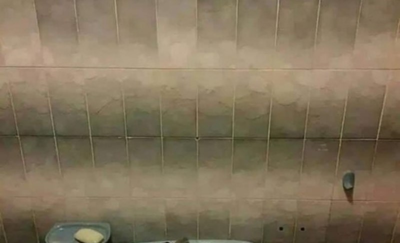 U WC-u ovog kafića iznad umivaonika je nešto puno bolje od ogledala, fotka je odmah postala hit