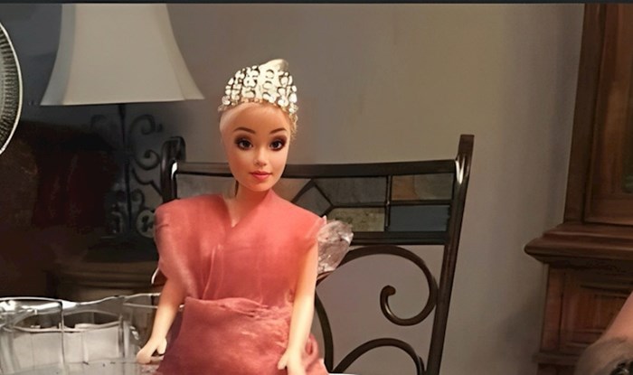 Fotka slavenske verzije Barbie apsolutni je hit na Fejsu, odmah će vam biti jasno zašto
