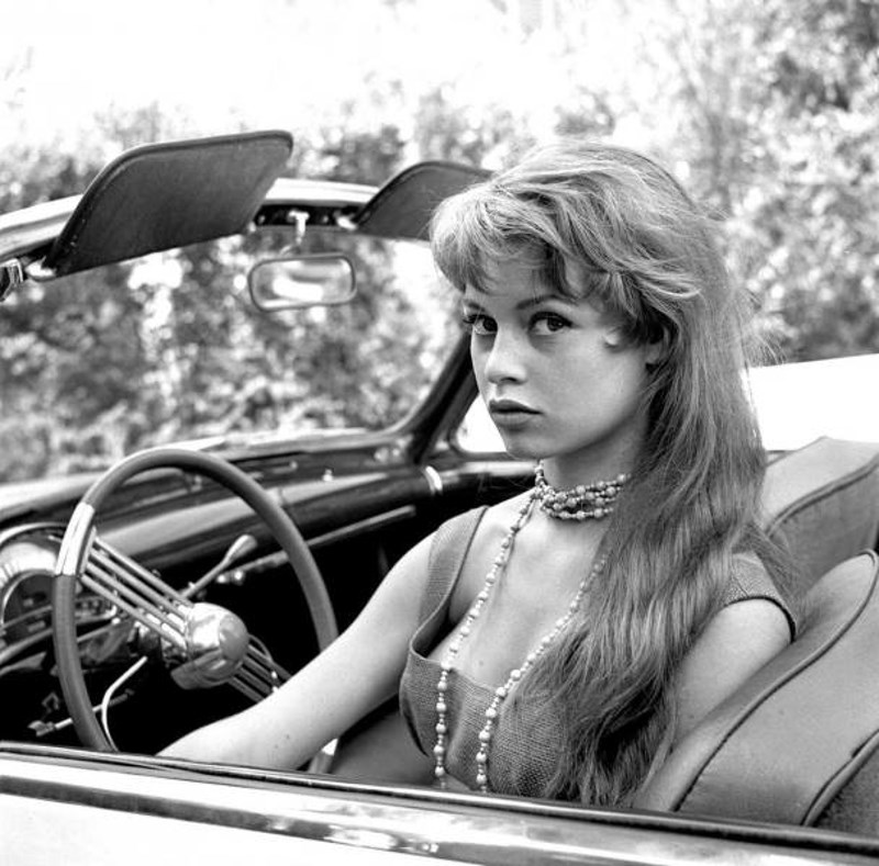 22. Brigitte Bardot u Cannesu, 1950-ih
