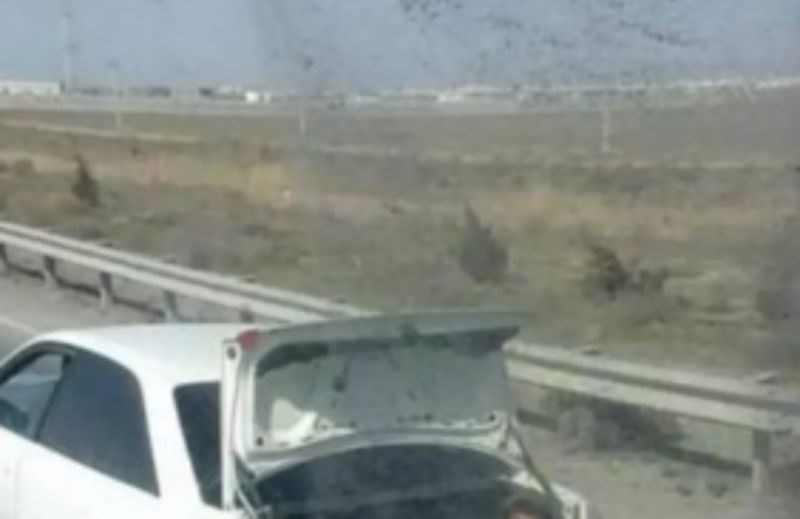 Netko je u prometu snimio totalno bizaran prizor, šokirat ćete se kad vidite ovu "prikolicu"