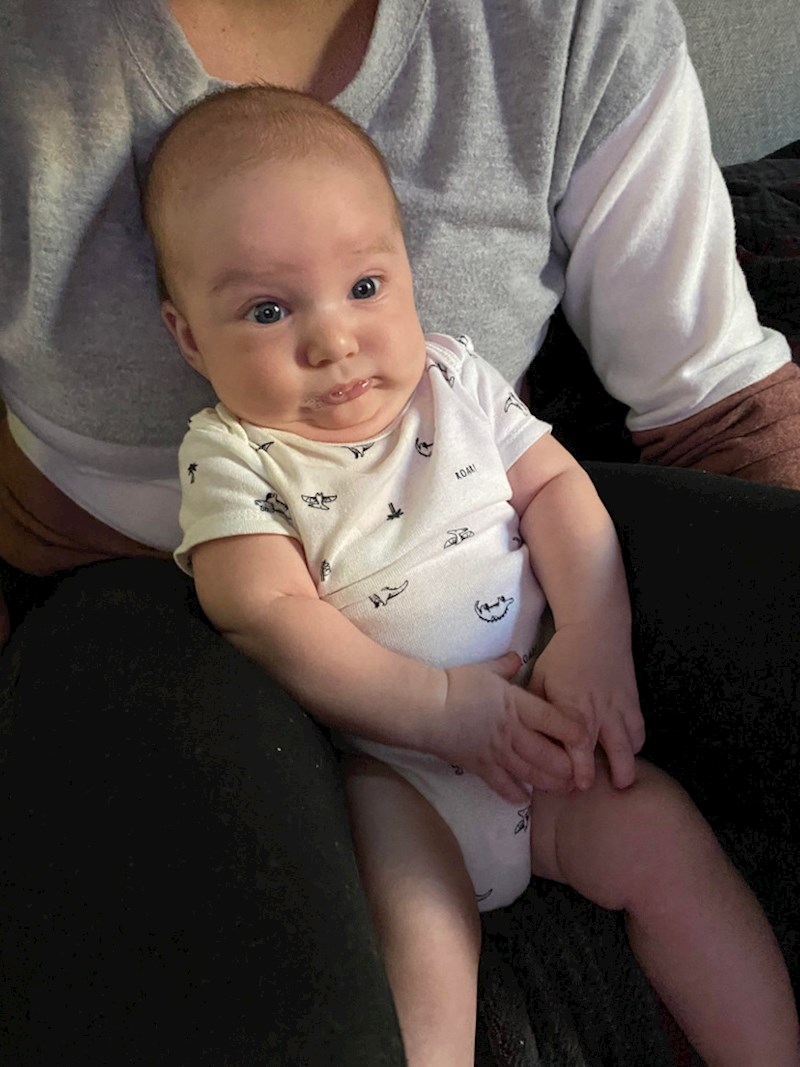 3. Prvi put se vidjela u ogledalu i ovako reagirala