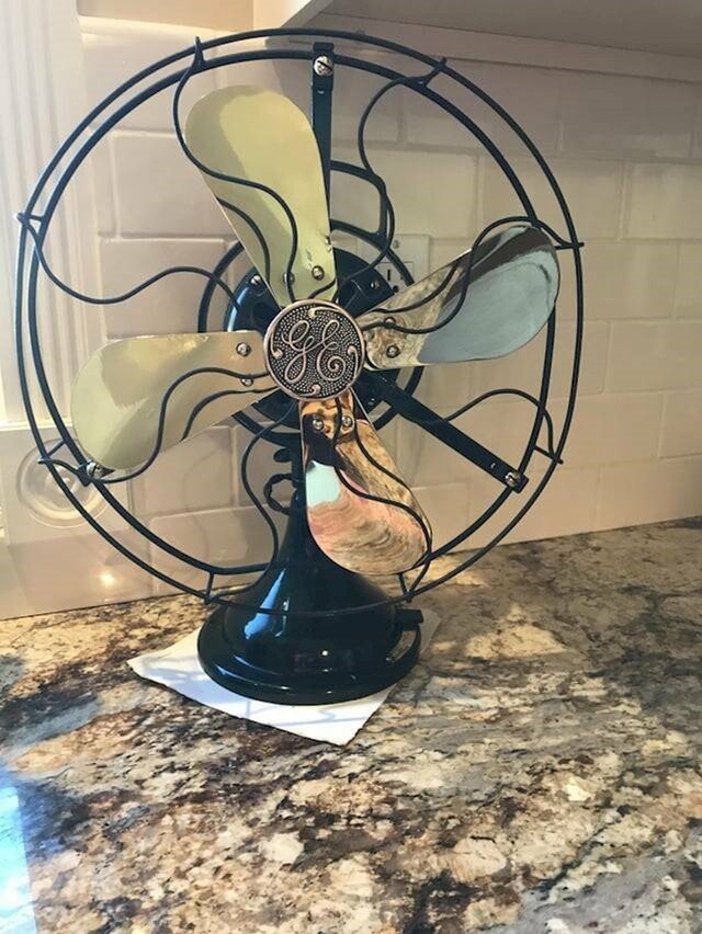 5. Prefora vintage ventilator
