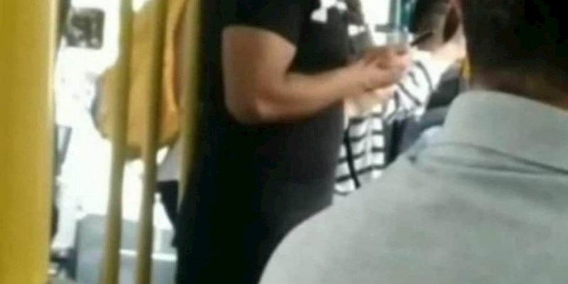 Fotka putnika iz busa u Bugarskoj obišla je cijeli svijet, sve će bam biti jasno kad ga vidite