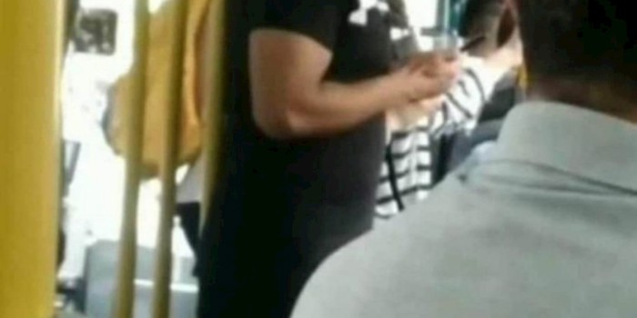 Fotka putnika iz busa u Bugarskoj obišla je cijeli svijet, sve će bam biti jasno kad ga vidite
