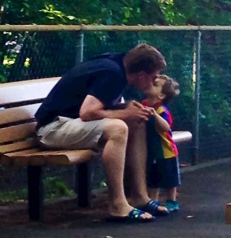 18. Pusa u parku🥰