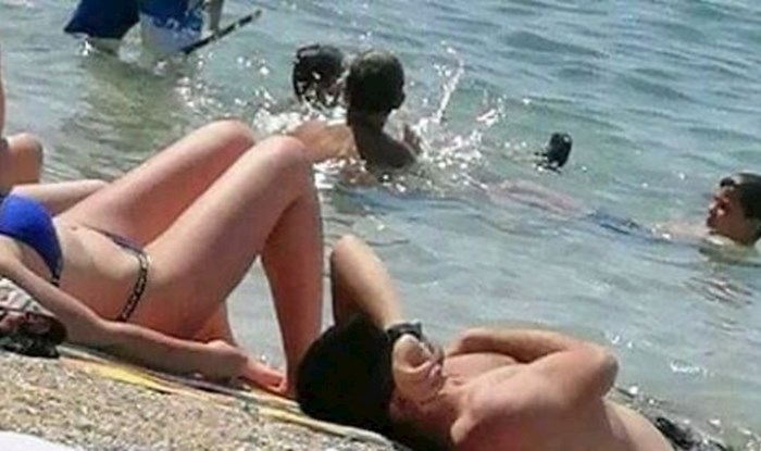Fejsom kruži urnebesan prizor s jedne plaže, morate vidjeti kako se žena zaštitila od sunca