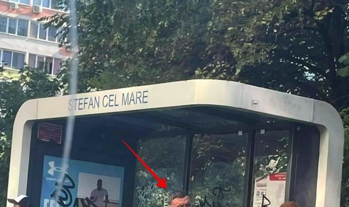 Fotka tipa s autobusne stanice u Rumunjskoj nasmijala je cijeli Balkan, odmah ćete vidjeti zašto