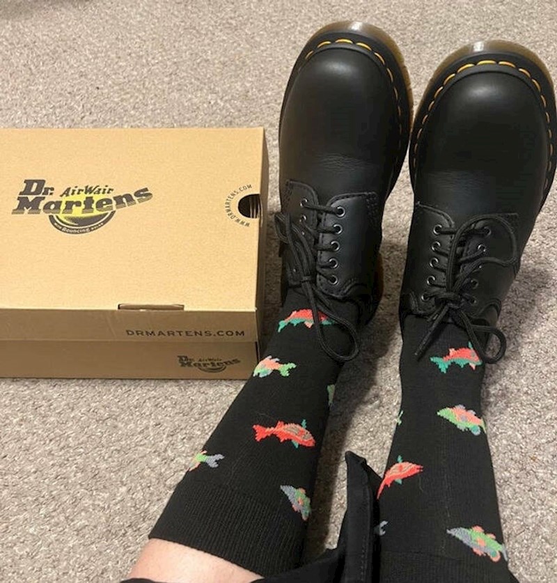 17. Oduvijek sam htjela Marte, ali nikad ih nisam mogla priuštiti. Suprug mi ih je kupio za rođendan!😍