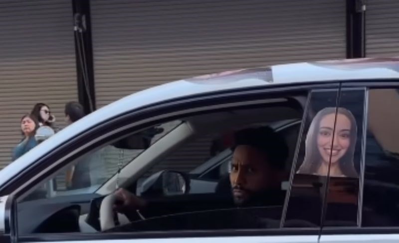 Djevojka je uredila automobil svoga dečka, prasnut ćete u smijeh kad vidite na koji način