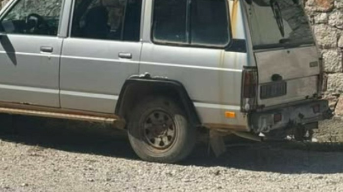 Ljudi ostaju u šoku kad vide ovaj auto: Pogledajte kako je Dalmatinac spojio auto i brod u jedno