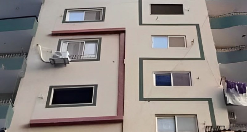 Ljudi ne vjeruju da je ova fotka iz Bugarske stvarna, pogledajte što je tip napravio na balkonu