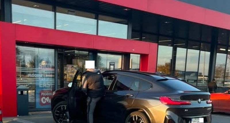 Fotka bahatog parkiranja iz Hrvatske postala je hit, ali ne zbog onog na što svi prvo pomisle