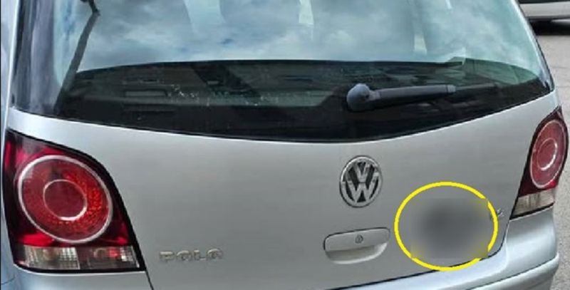 Djevojka je na svoj auto stavila predivnu poruku, ljudi pišu da odavno nešto ljepše nisu vidjeli