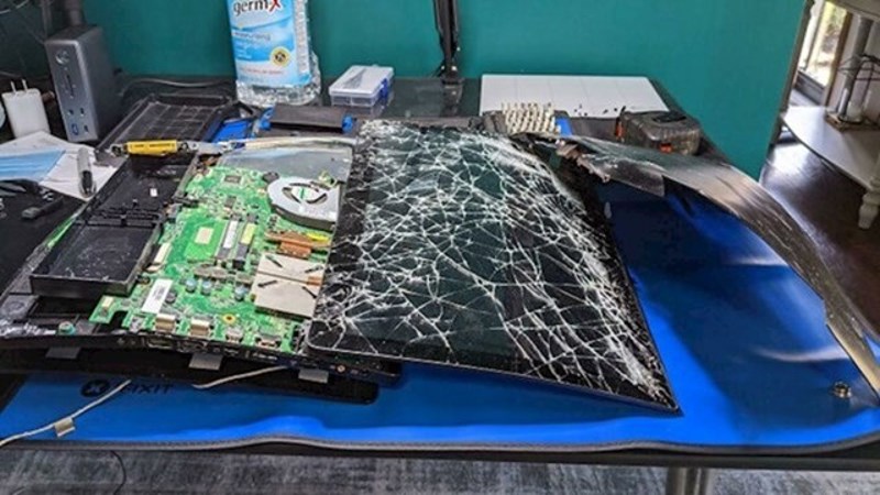 Napio se i u bijesu razbio sve, pita može li se popraviti