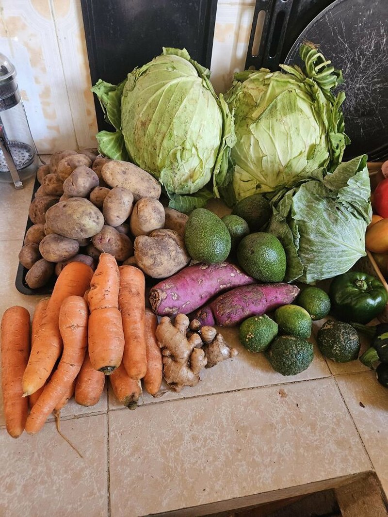 Kenija - sve na slici košta 3,5 eura