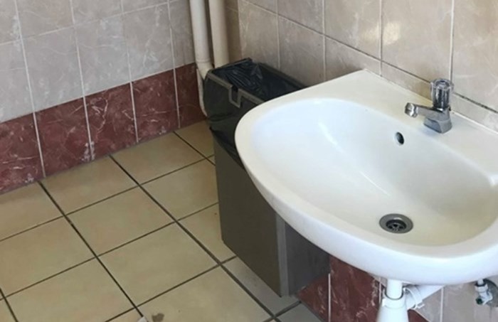Fotka WC-a u Mađarskoj u sekundi je postala hit, odmah će vam biti jasno zašto
