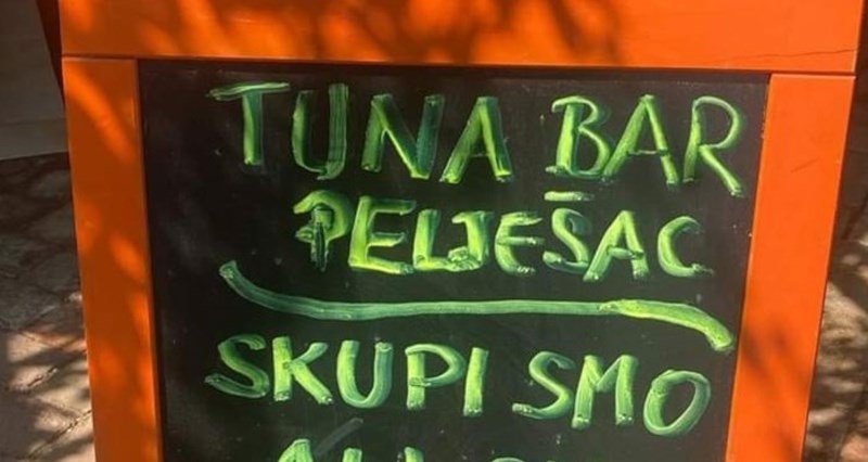 Bar na Pelješcu ima najiskreniju reklamu ikad, ljudi su oduševljeni