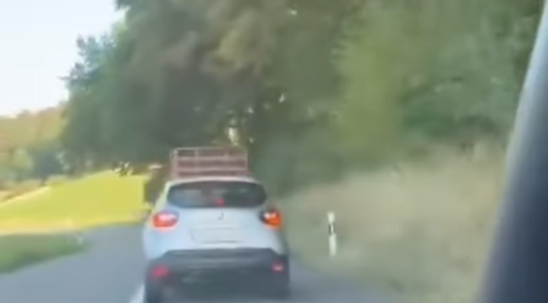 U Srbiji je snimljena najluđa scena na cesti ikad, nevjerojatno što su vozači uspjeli izvesti