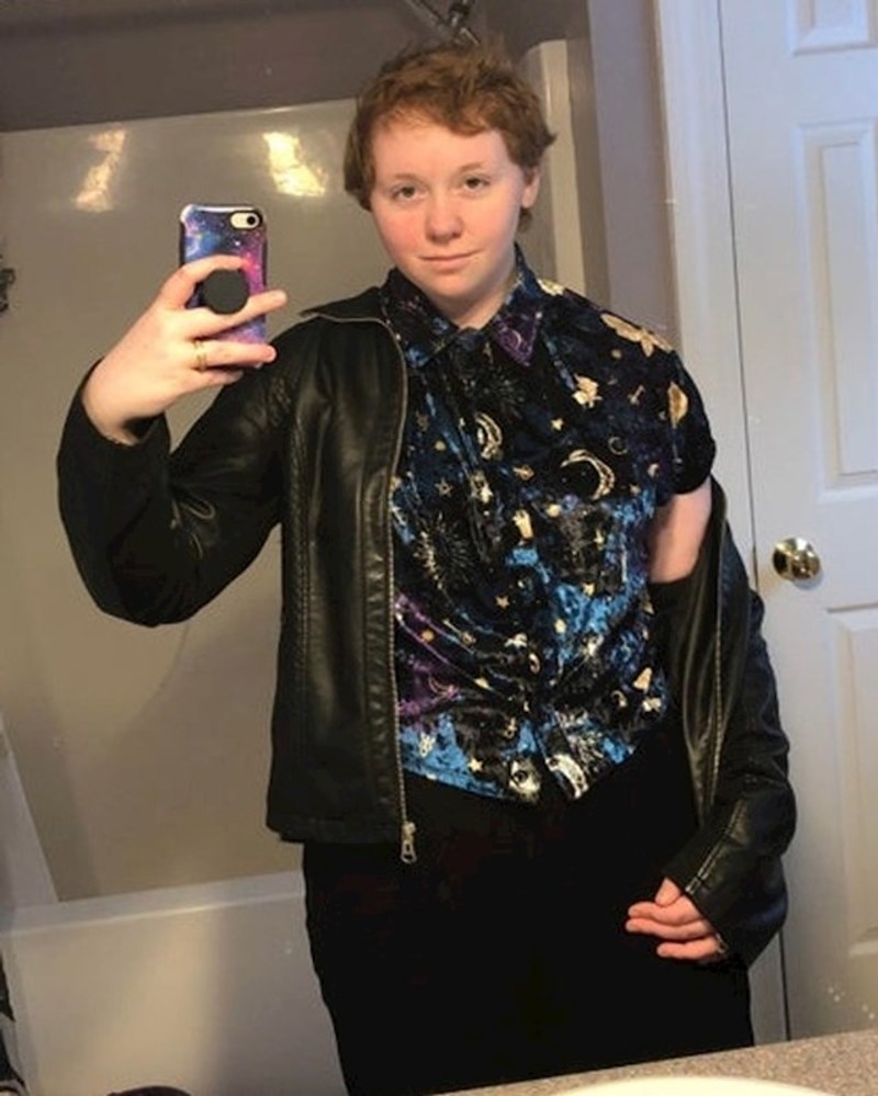 "Kažu mi da izgledam kao da mi je 28 godina. Zapravo imam 15"