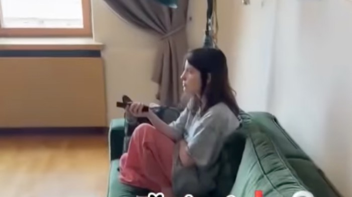 Ako mislite da je vaša žena ljubomorna, morate vidjeti što je ova djevojka iz BiH izvela