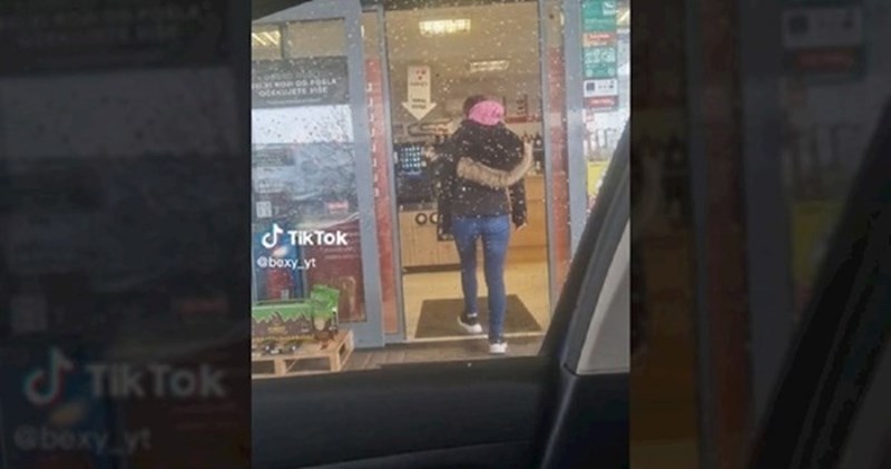 Video: Poslao curu da kupi ulje za žmigavce, ono što je uslijedilo je nasmijalo tisuće na TikToku