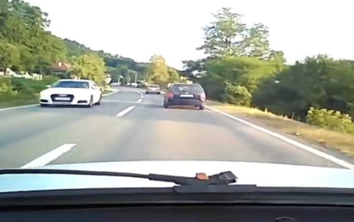 Regijom se širi snimka "bosanskog sendviča", pogledajte snimku koja je razljutila regiju
