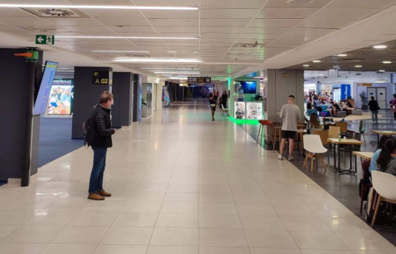 Fotka s aerodroma u Beogradu nasmijava čitavu regiju, nevjerojatno da su stavili ovaj znak